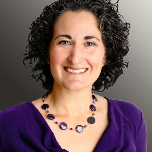 The headshot of Dr. Helané Wahbeh.
