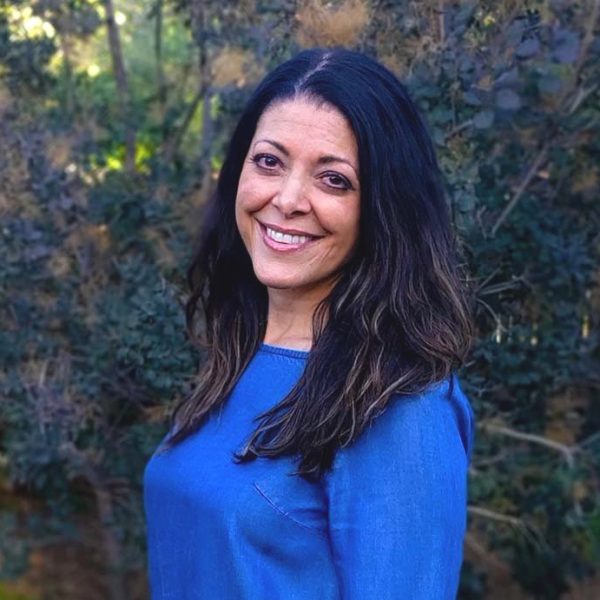 A headshot of the Boundless Psyche, Timeless Soul host, Stacy Dicker, Ph.D.